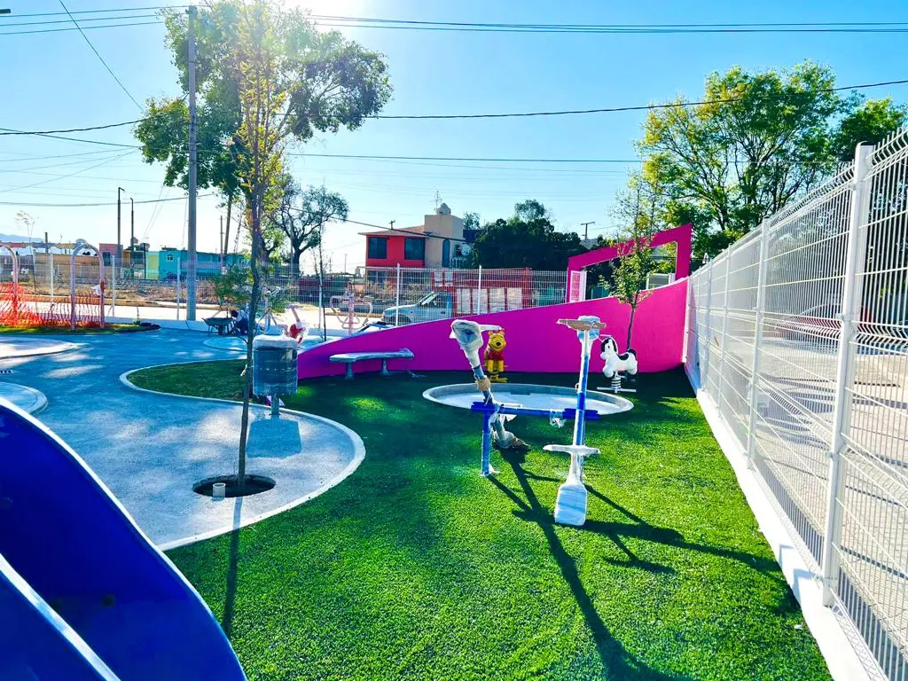 Mobiliario urbano - juegos